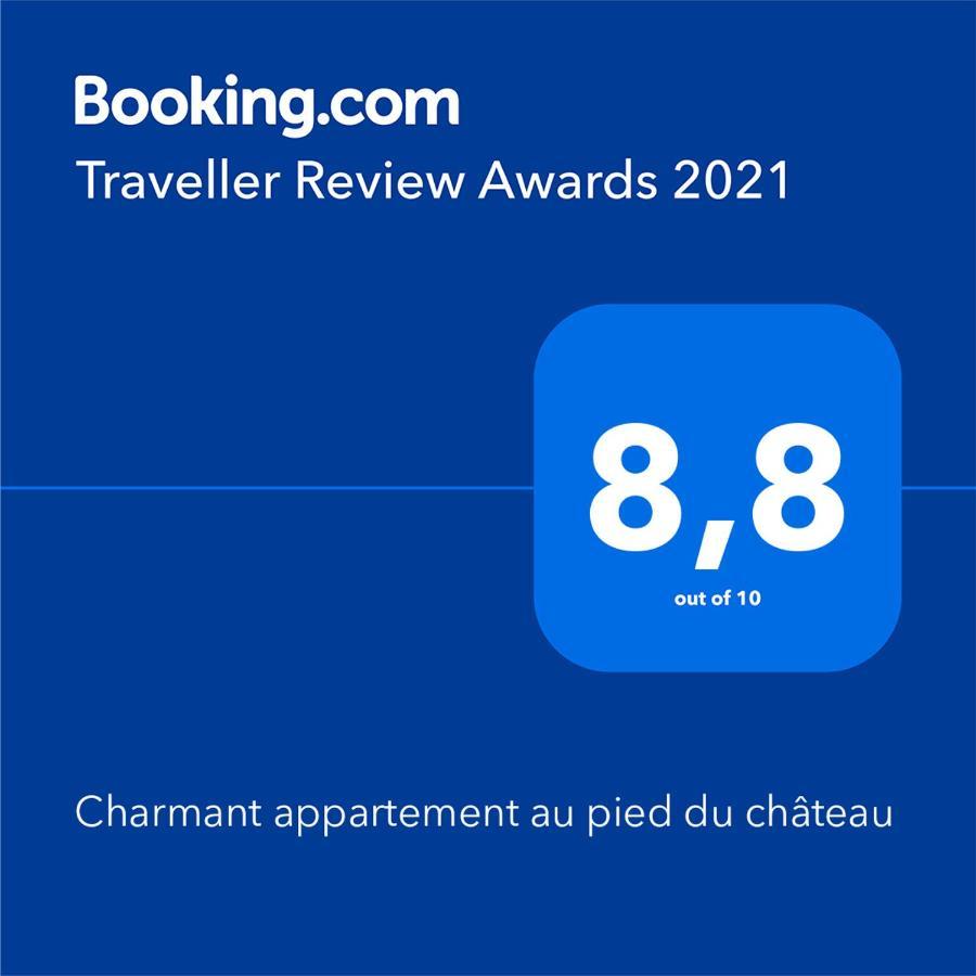 Charmant Appartement Au Pied Du Chateau Gien Exterior photo
